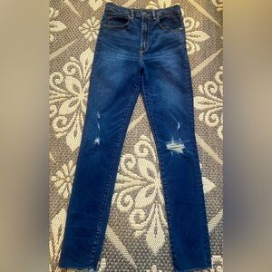 💙GREAT CONDITION | Abercrombie & Fitch | Size 27/4R